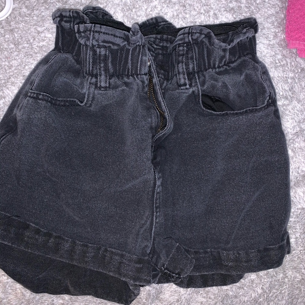 Black paper bag waist shorts
